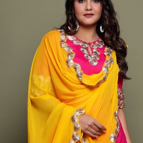 Nykaa Fashion Pink Ville Jaipur Sharara suit set with dupatta size small - Picture 8 of 11